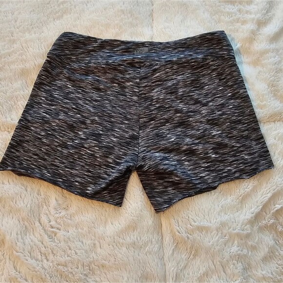 Women's Black and Gray Shorts. Size XS. - Picture 1 of 2